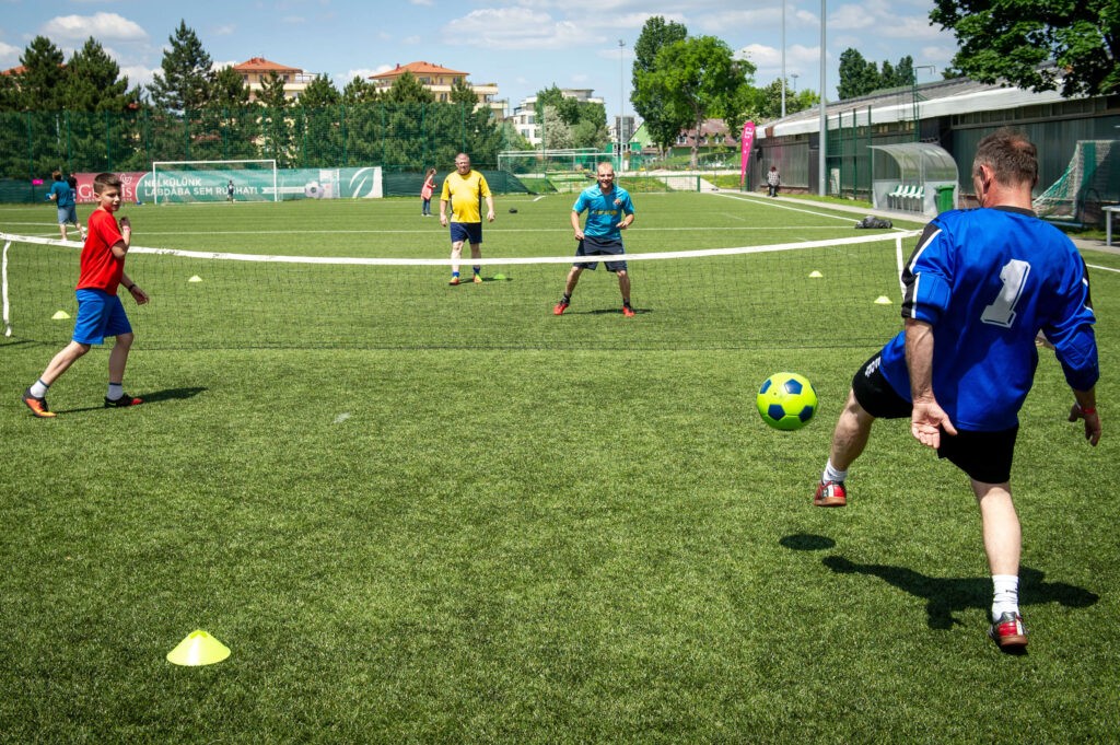 Lábtenisz pálya eszköz kép 4