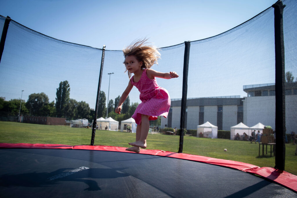 Gumiasztal – Trambulin eszköz kép 6