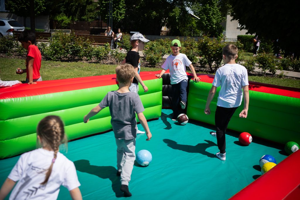 Felfújható biliárdfoci eszköz kép 4