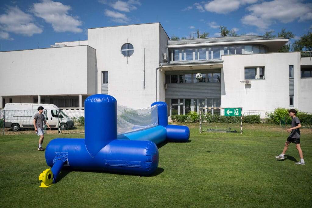 Felfújható röplabda/lábtenisz bérlése eszköz kép 3